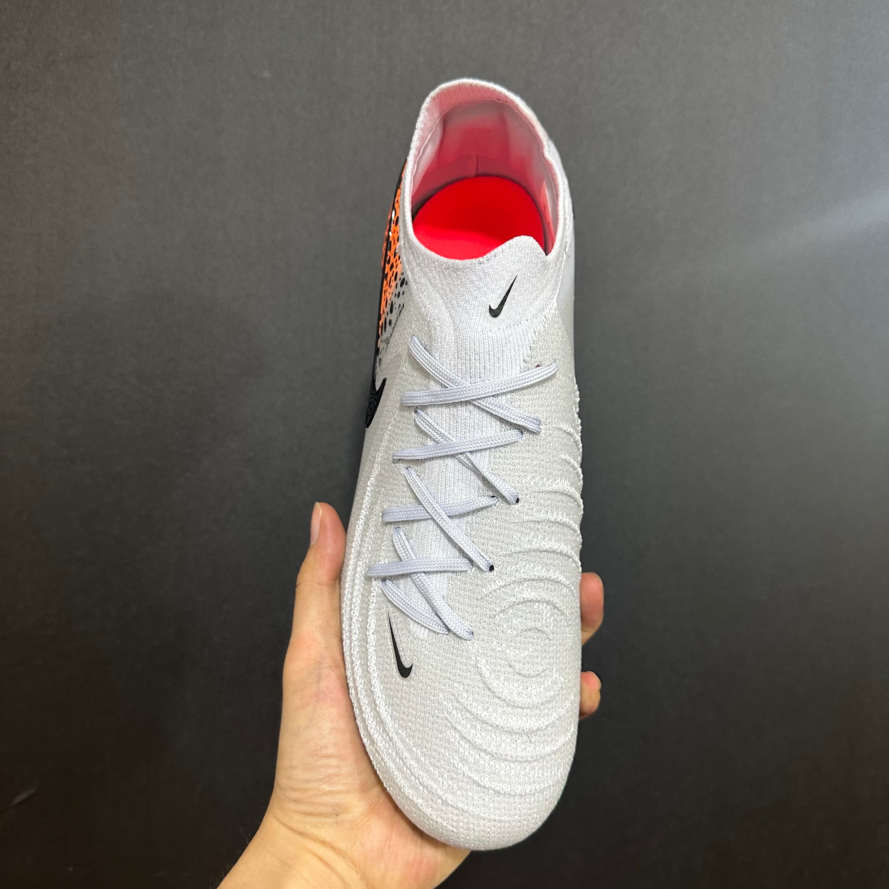 Crampons Élites Nike Phantom GX 2