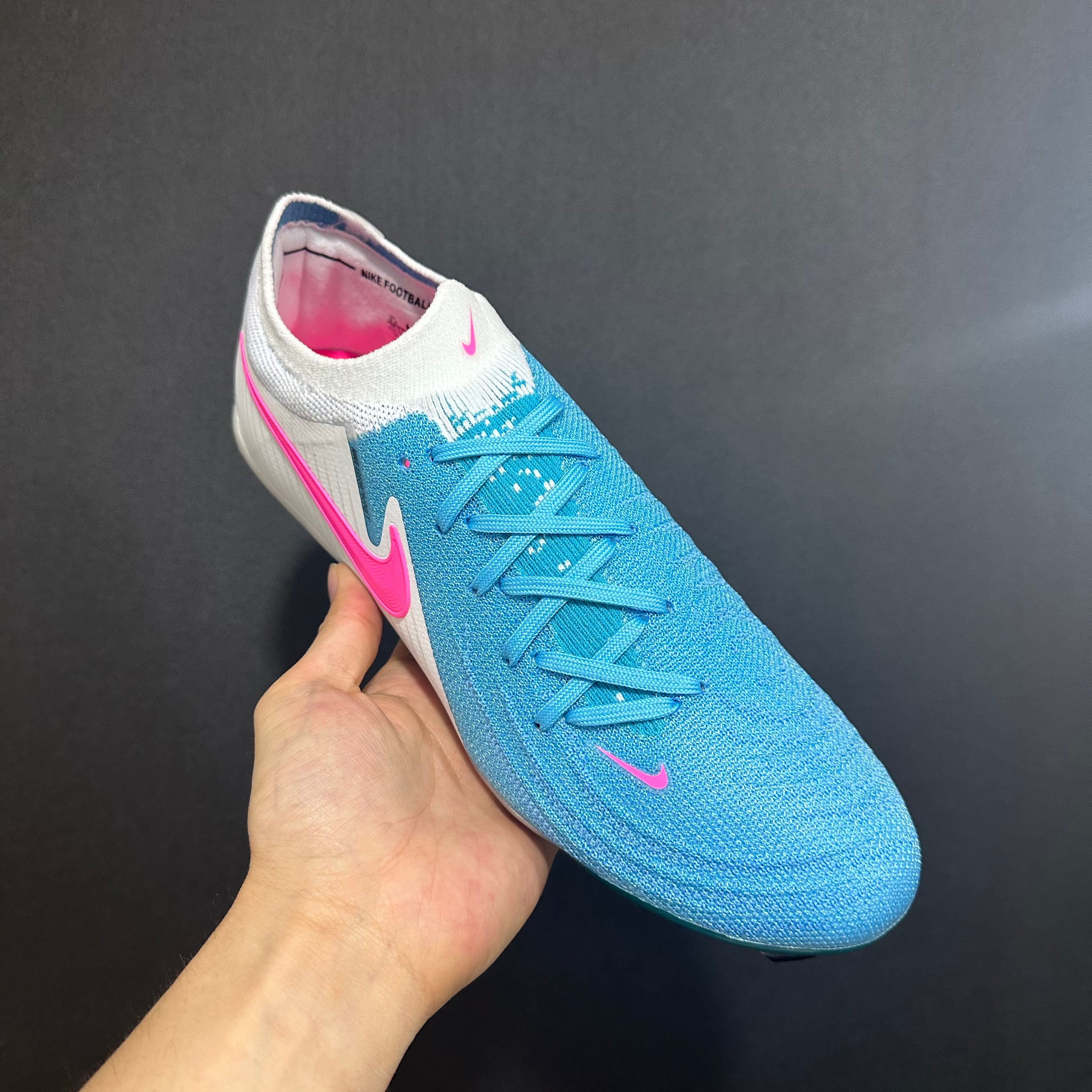 Crampons Élites Nike Phantom GX 2