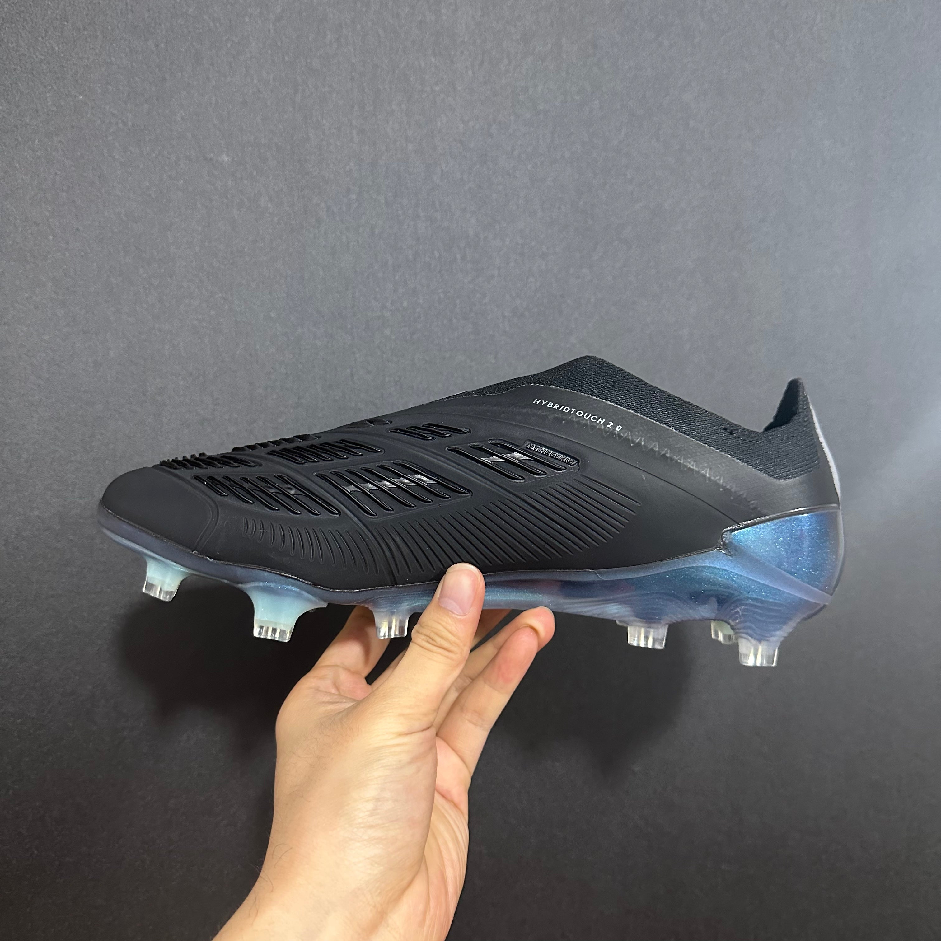 Crampons Élites Adidas Predator Laceless