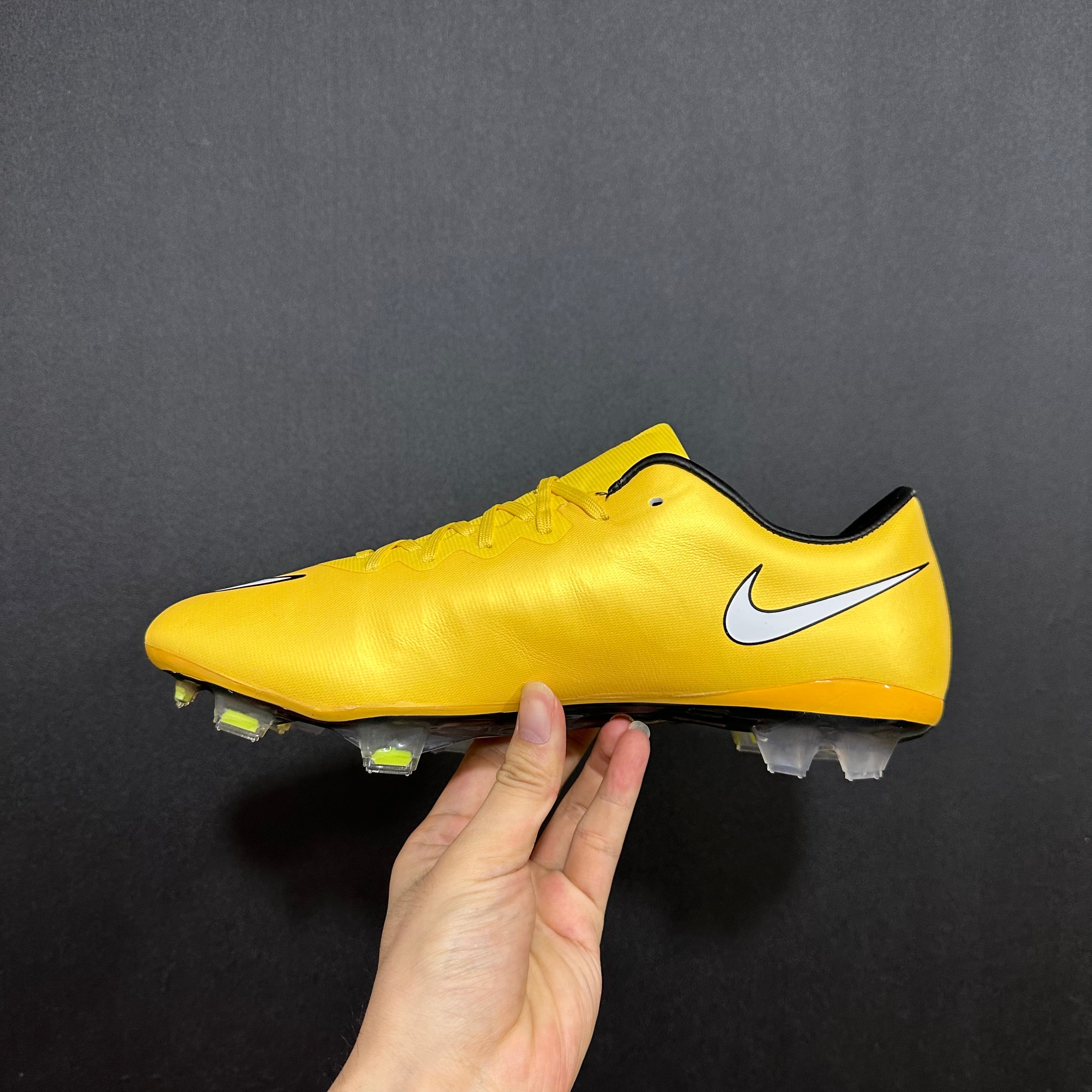 Crampons Rétro Nike Mercurial Superfly IV