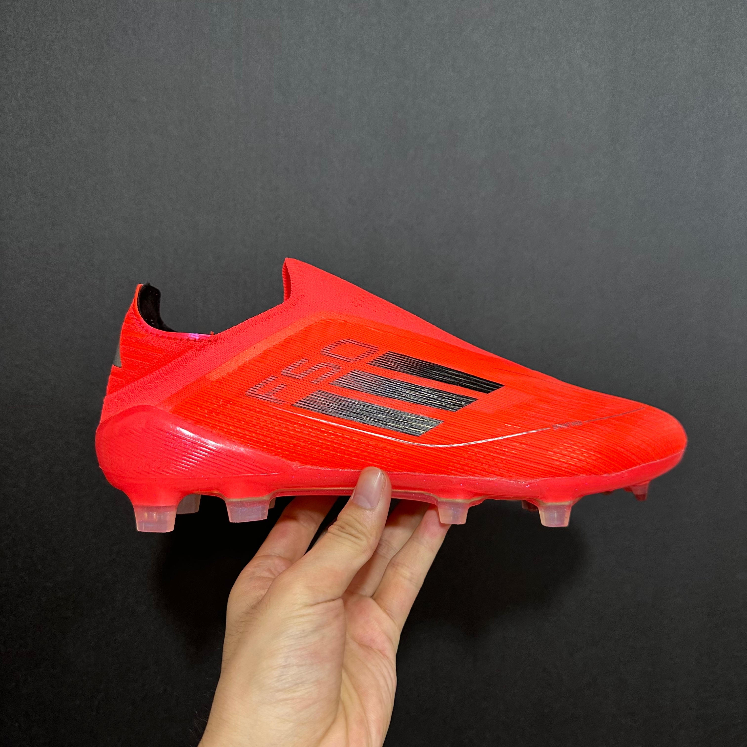 Crampons Élites Adidas F50