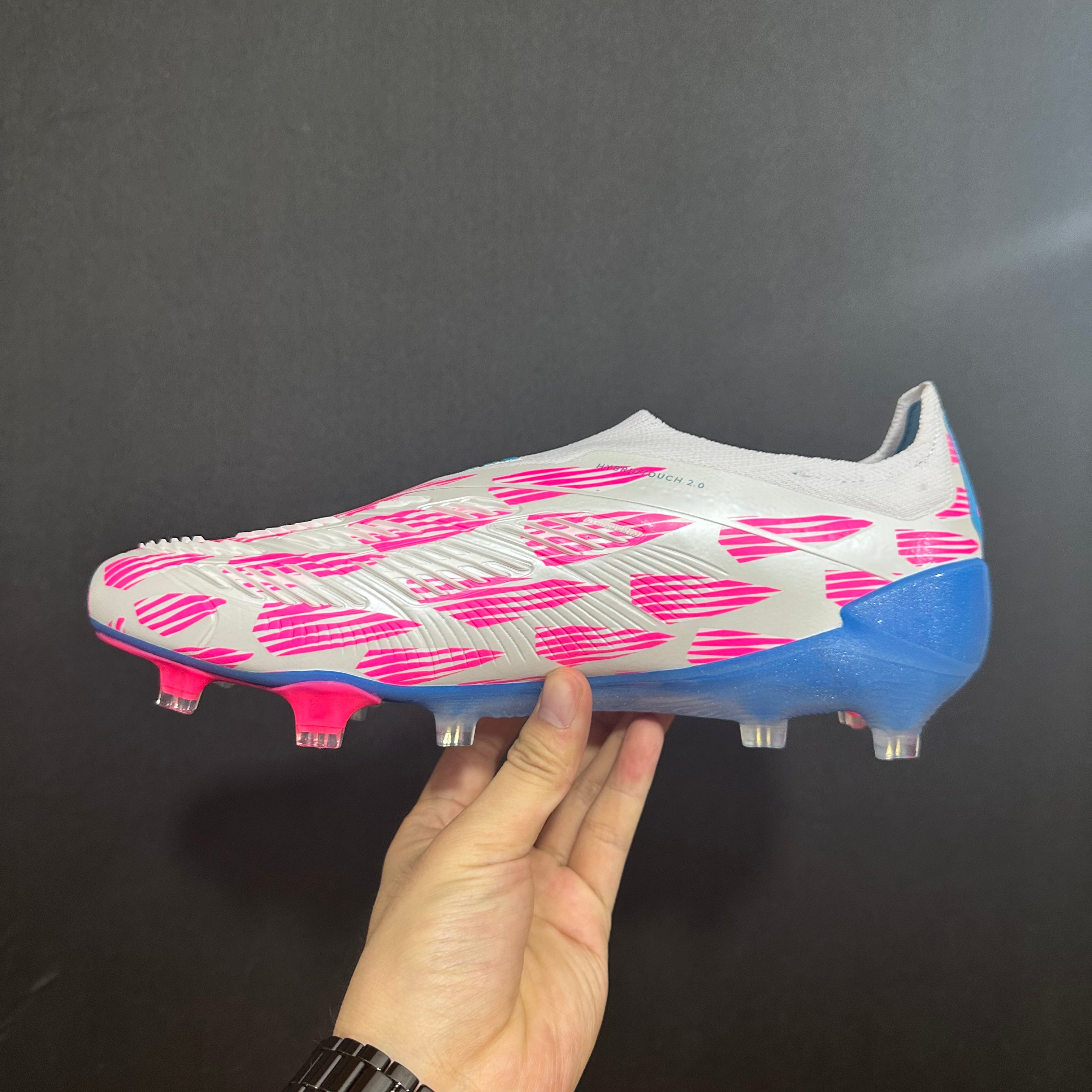 Crampons Élites Adidas Predator Laceless