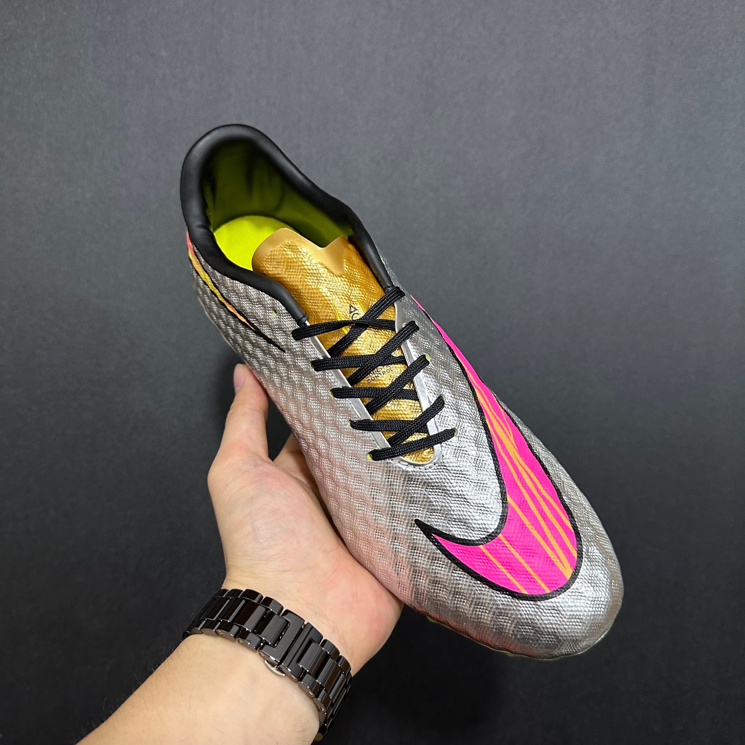 Crampons Rétro Nike Hypervenom Phantom