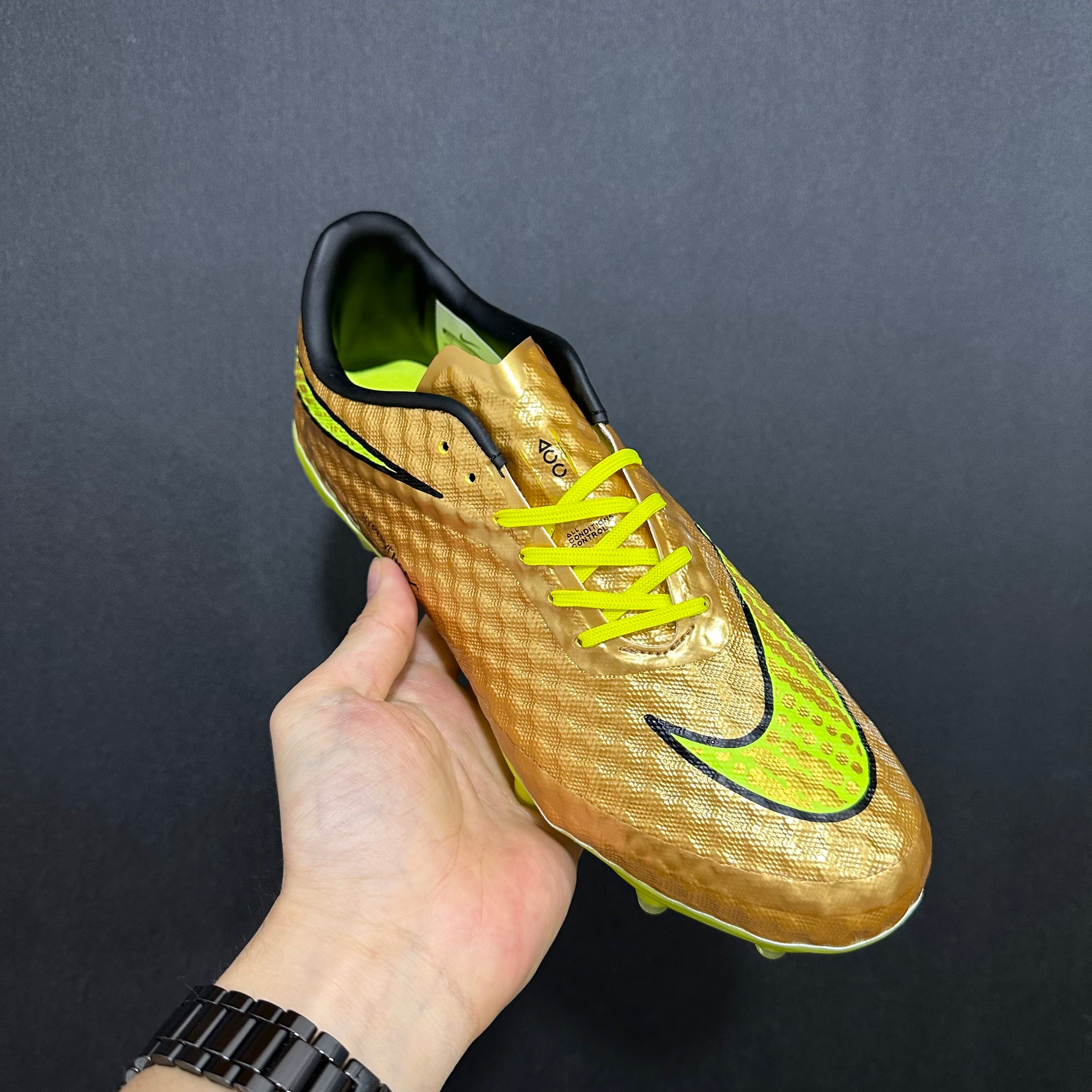 Crampons Rétro Nike Hypervenom Phantom