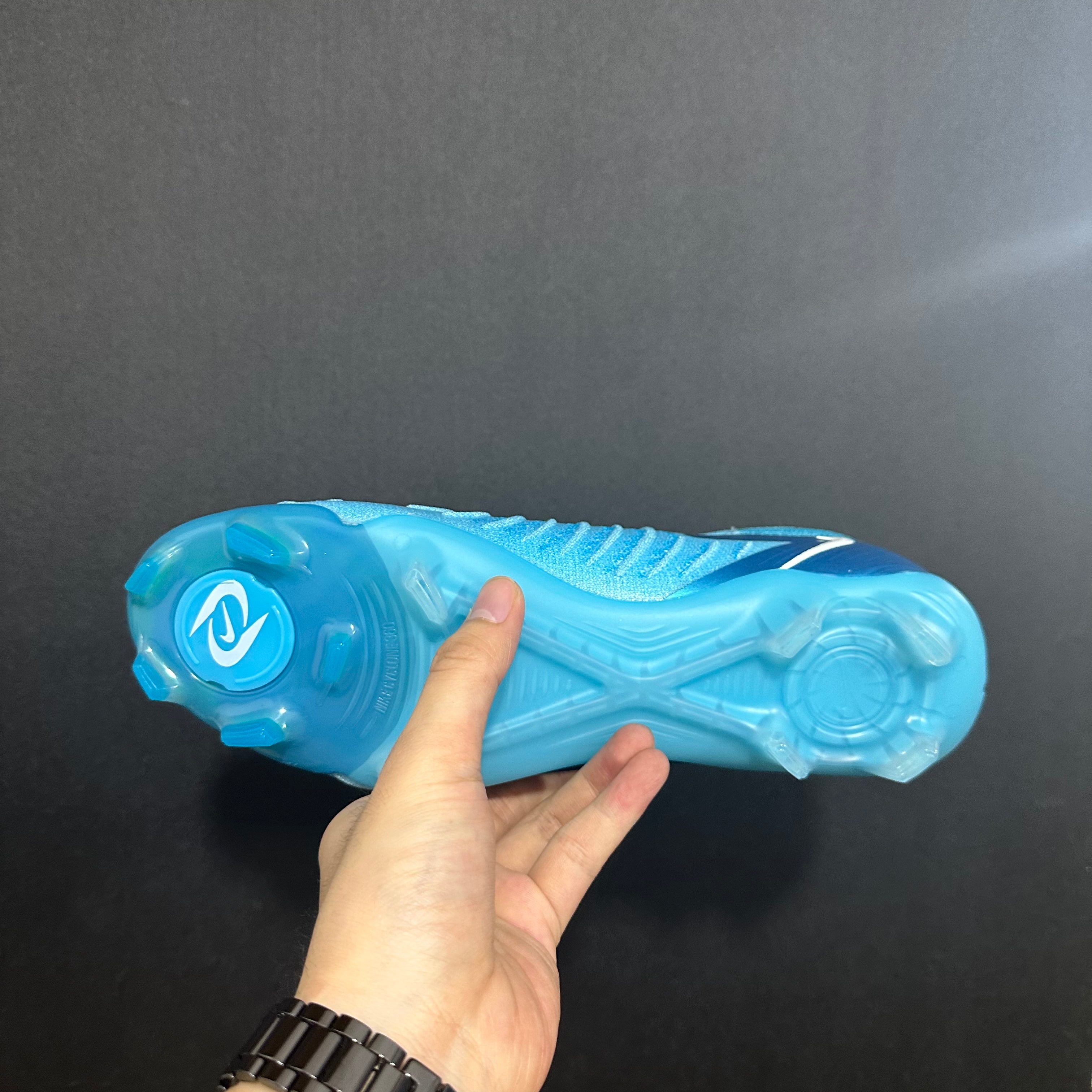 Crampons Élites Nike Phantom GX 2