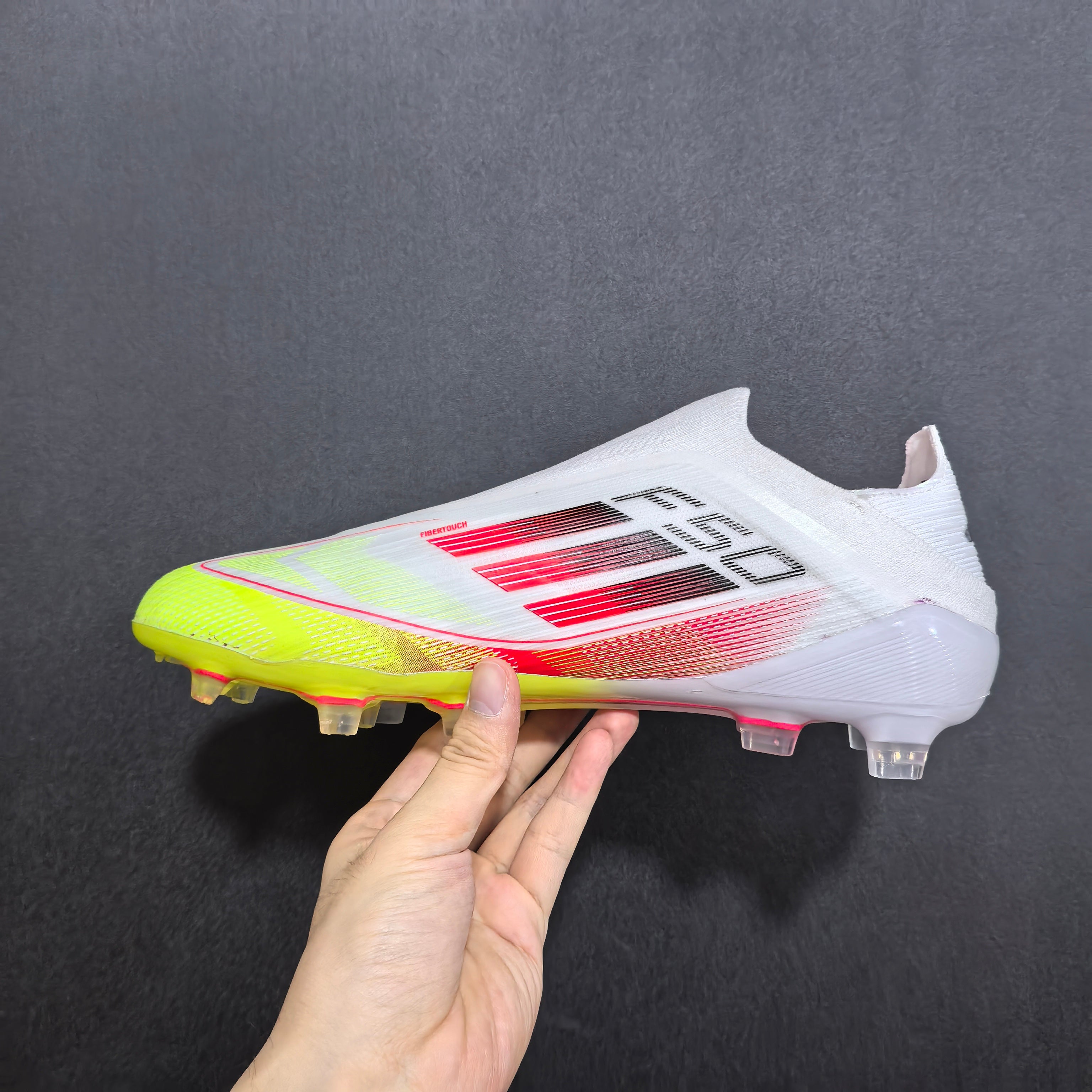 Crampons Élites Adidas F50