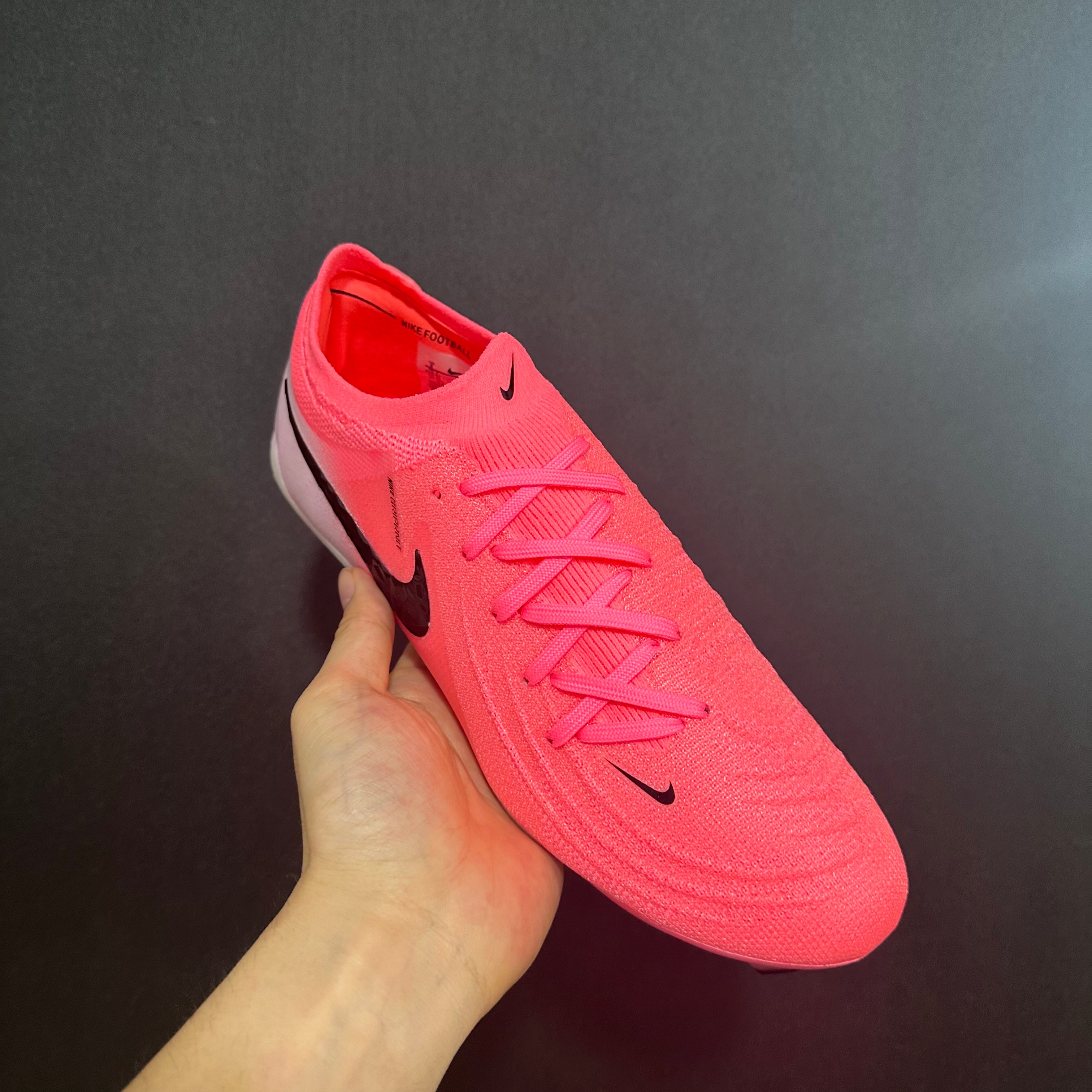 Crampons Élites Nike Phantom GX 2