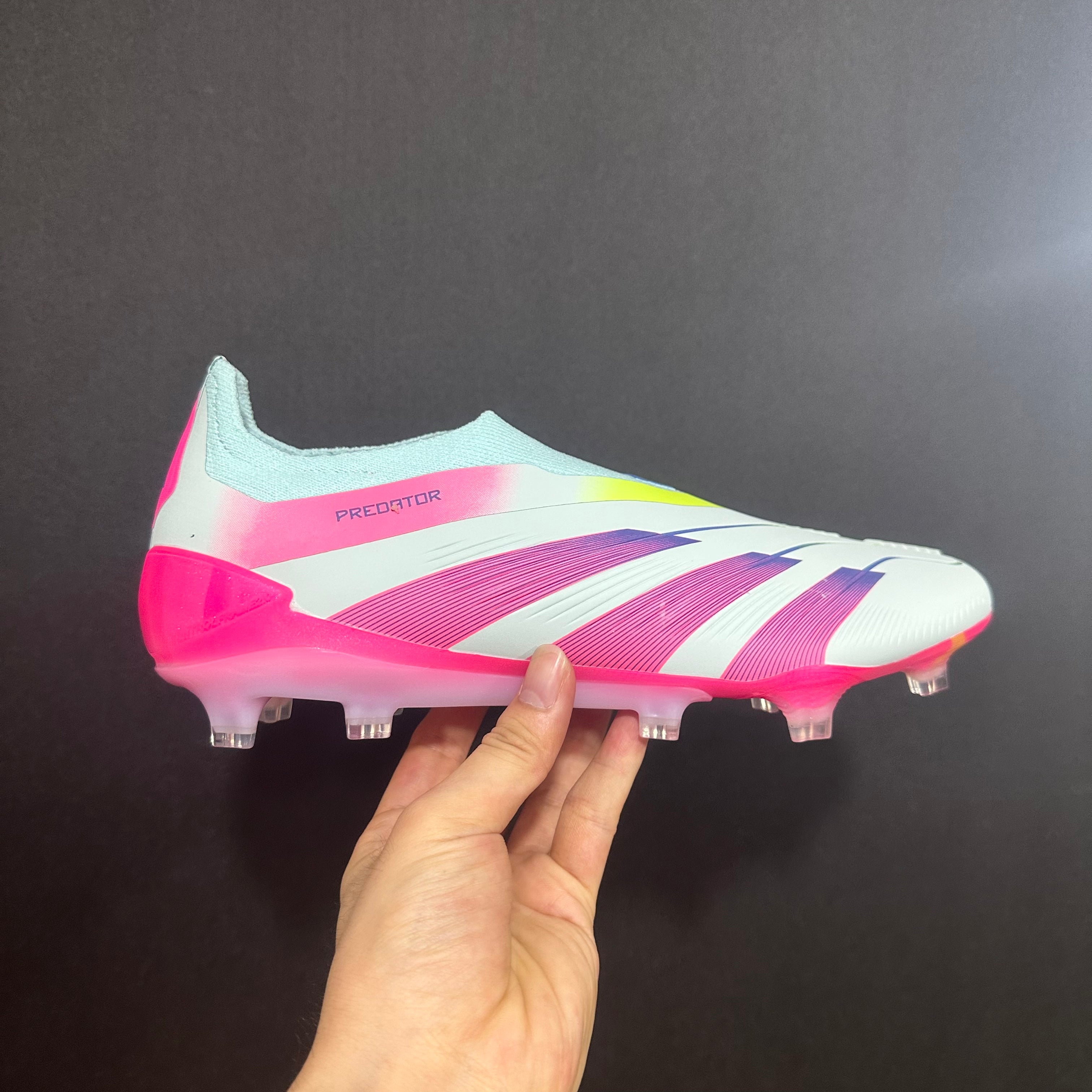 Crampons Élites Adidas Predator Laceless