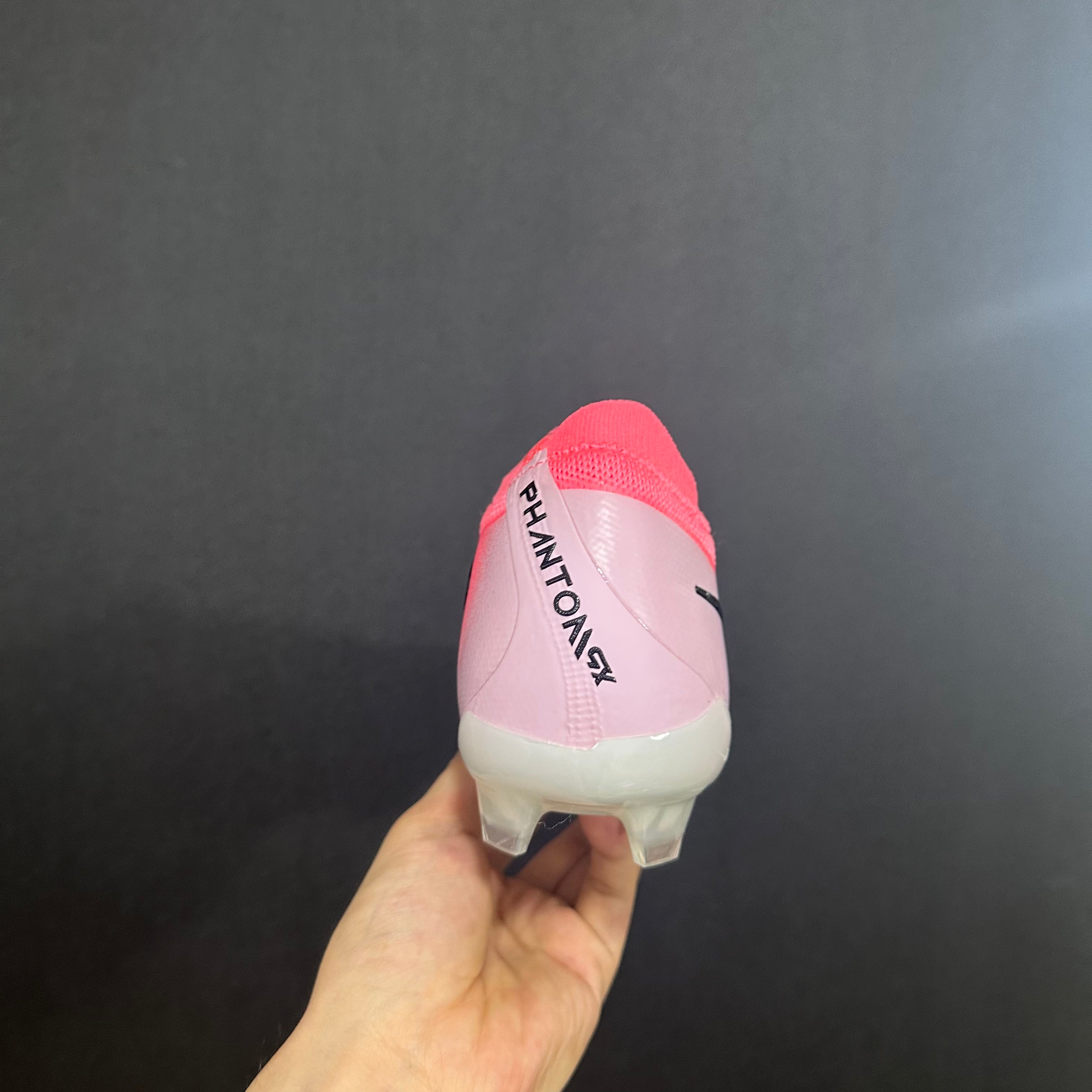 Crampons Élites Nike Phantom GX 2