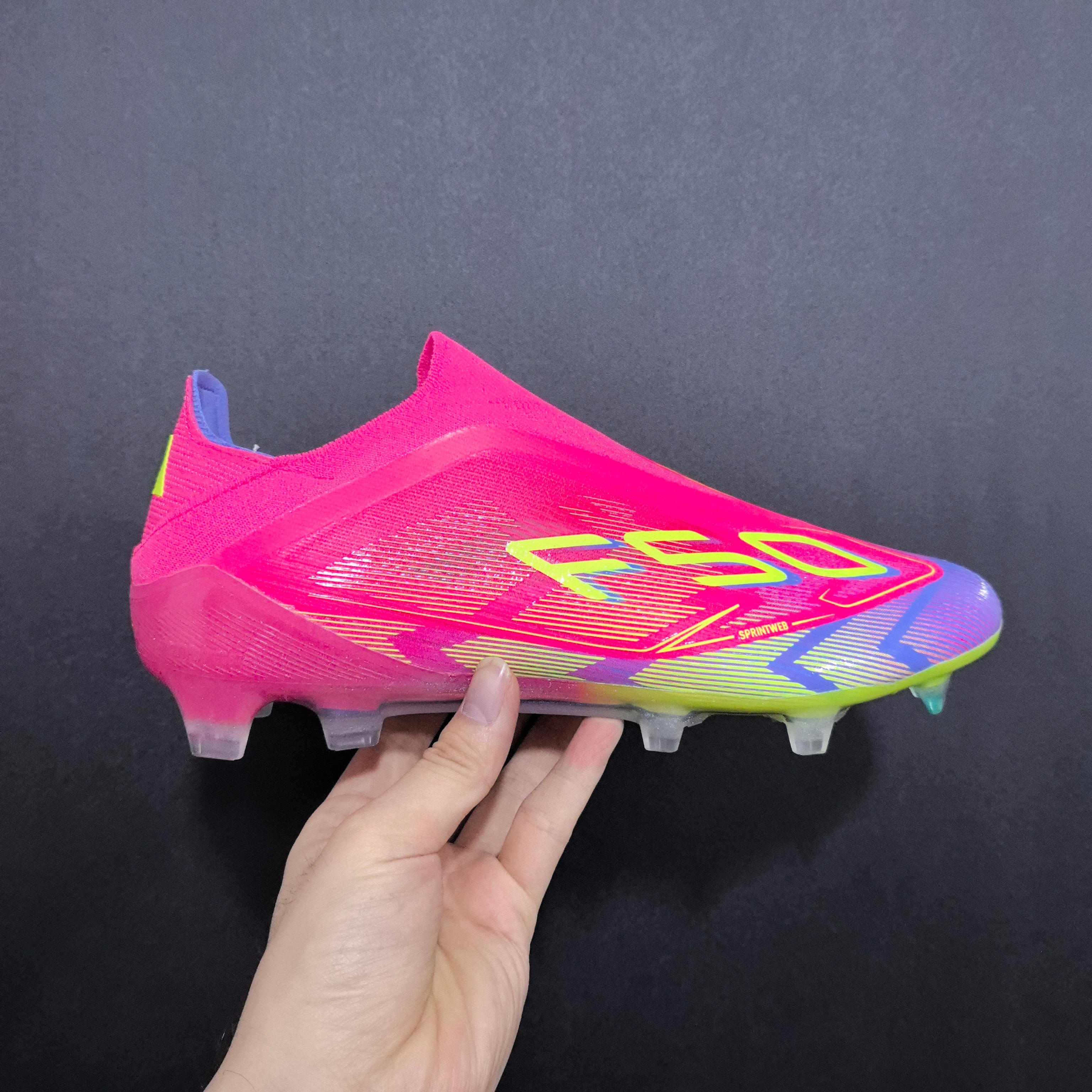 Crampons Élites Adidas F50