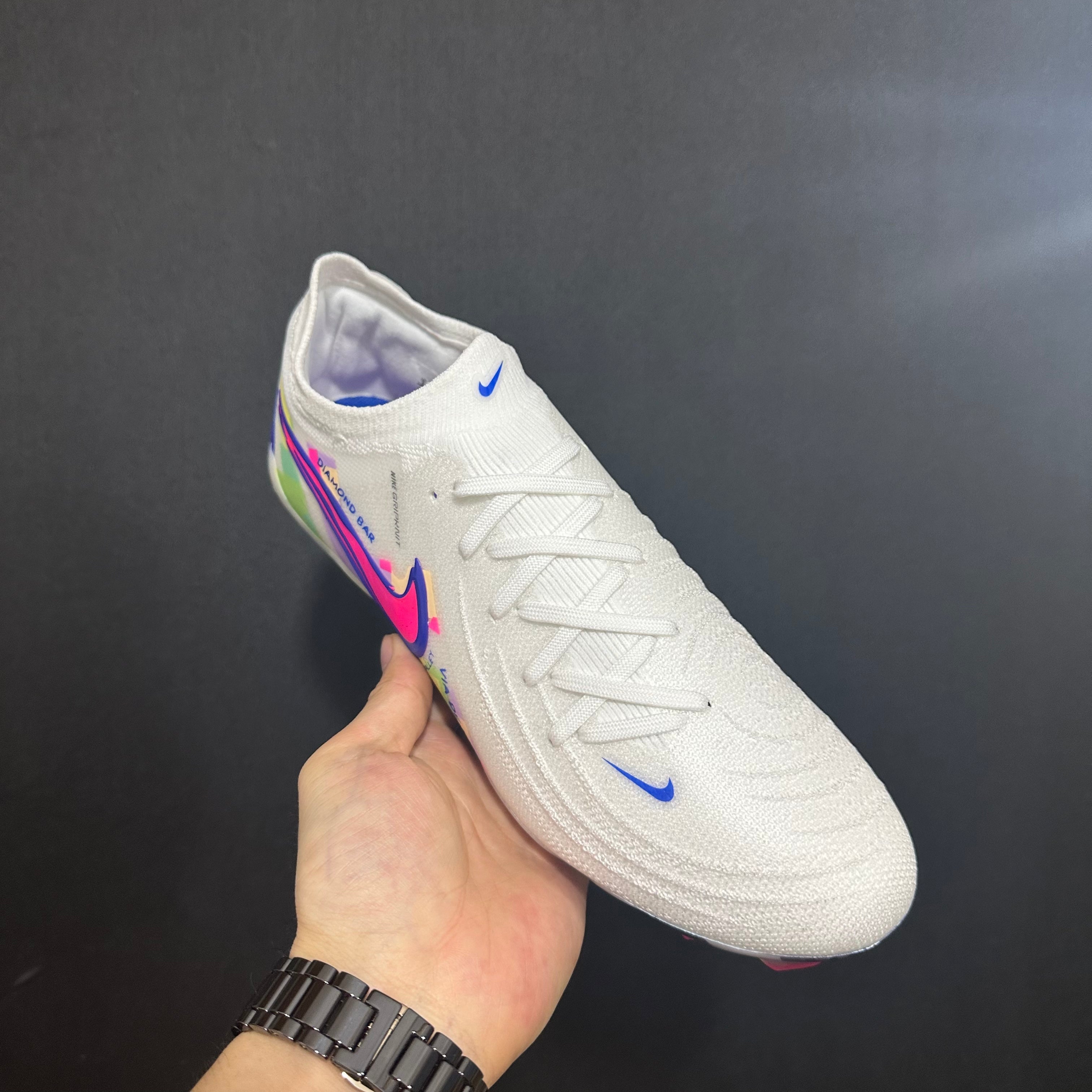 Crampons Élites Nike Phantom GX 2